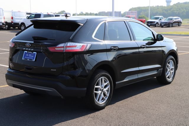 Certified 2024 Ford Edge SEL AWD/4WD image 6