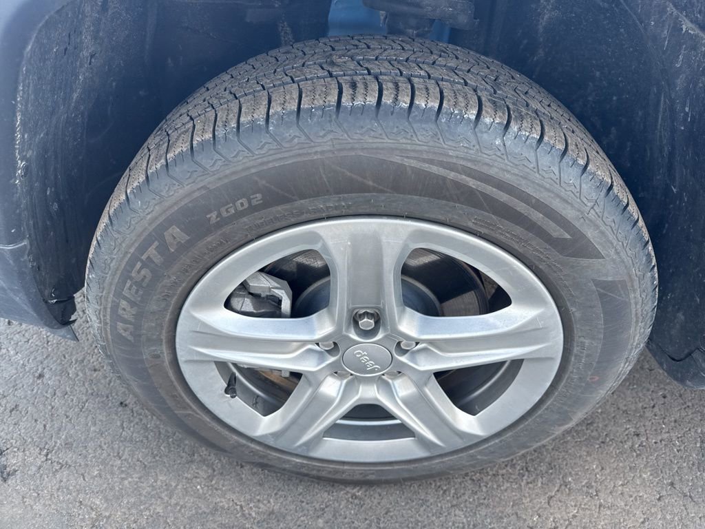 Used 2023 Jeep Compass Latitude w/ Convenience Group image 44