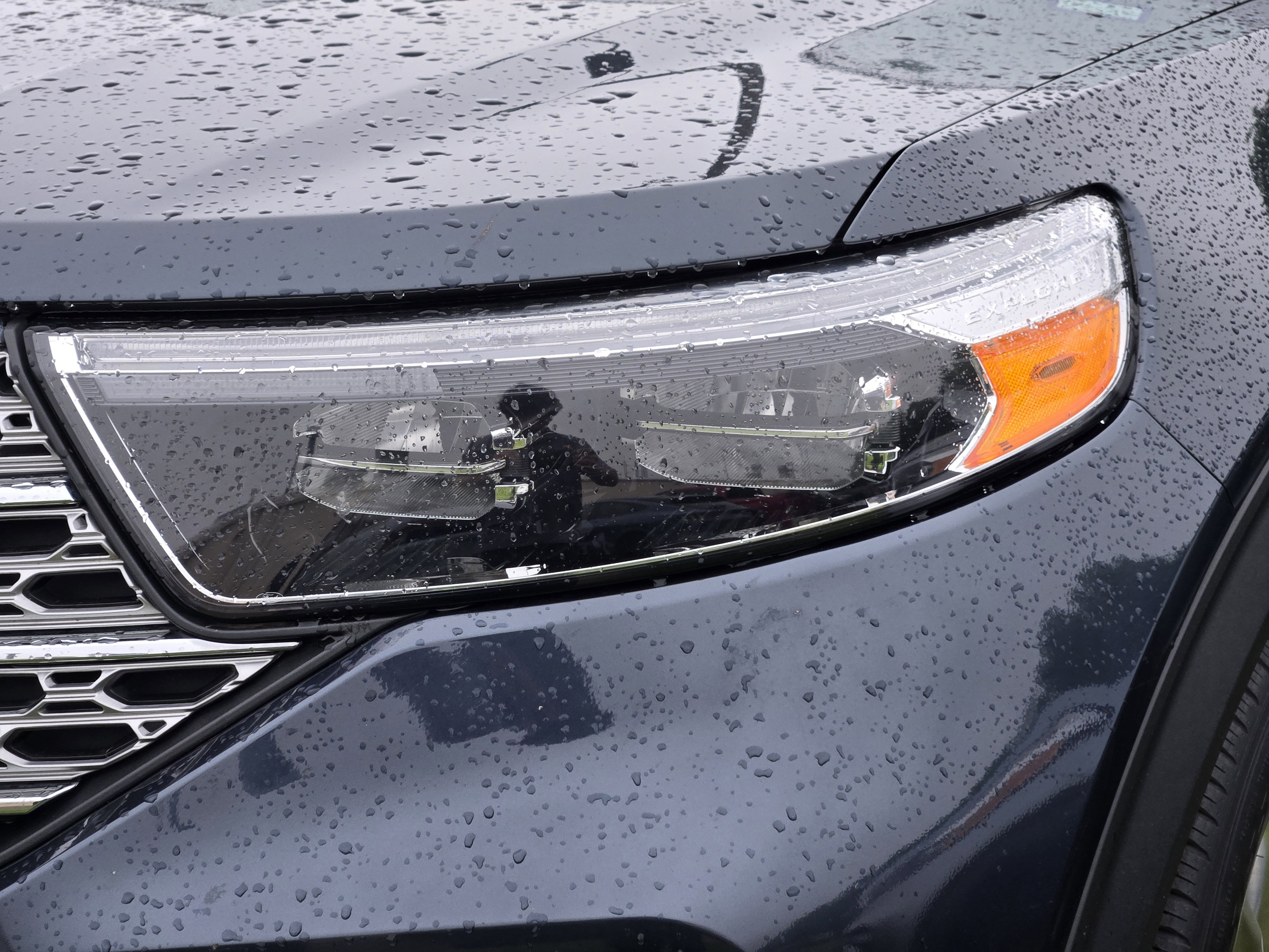 Certified 2023 Ford Explorer Limited w/ Limited Technology Package RWD image 7