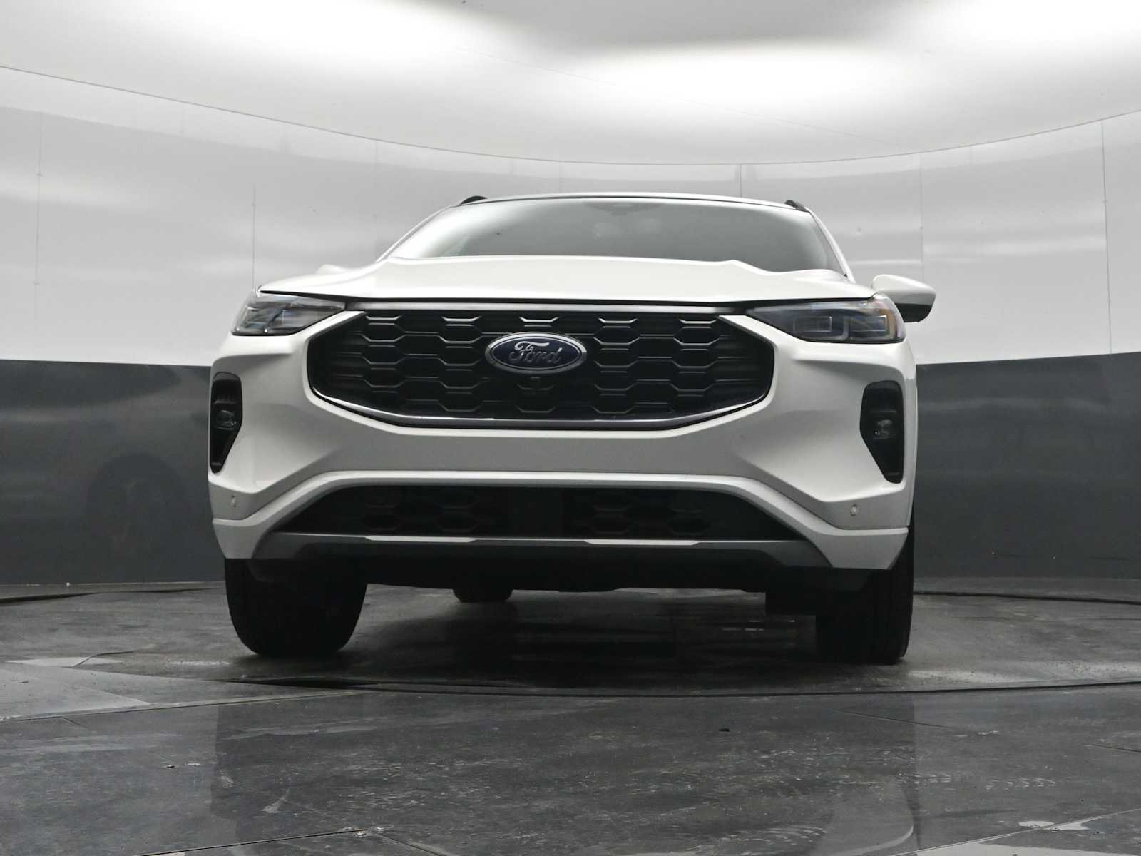 Certified 2025 Ford Escape ST-Line Elite w/ Premium Technology Package AWD/4WD image 56