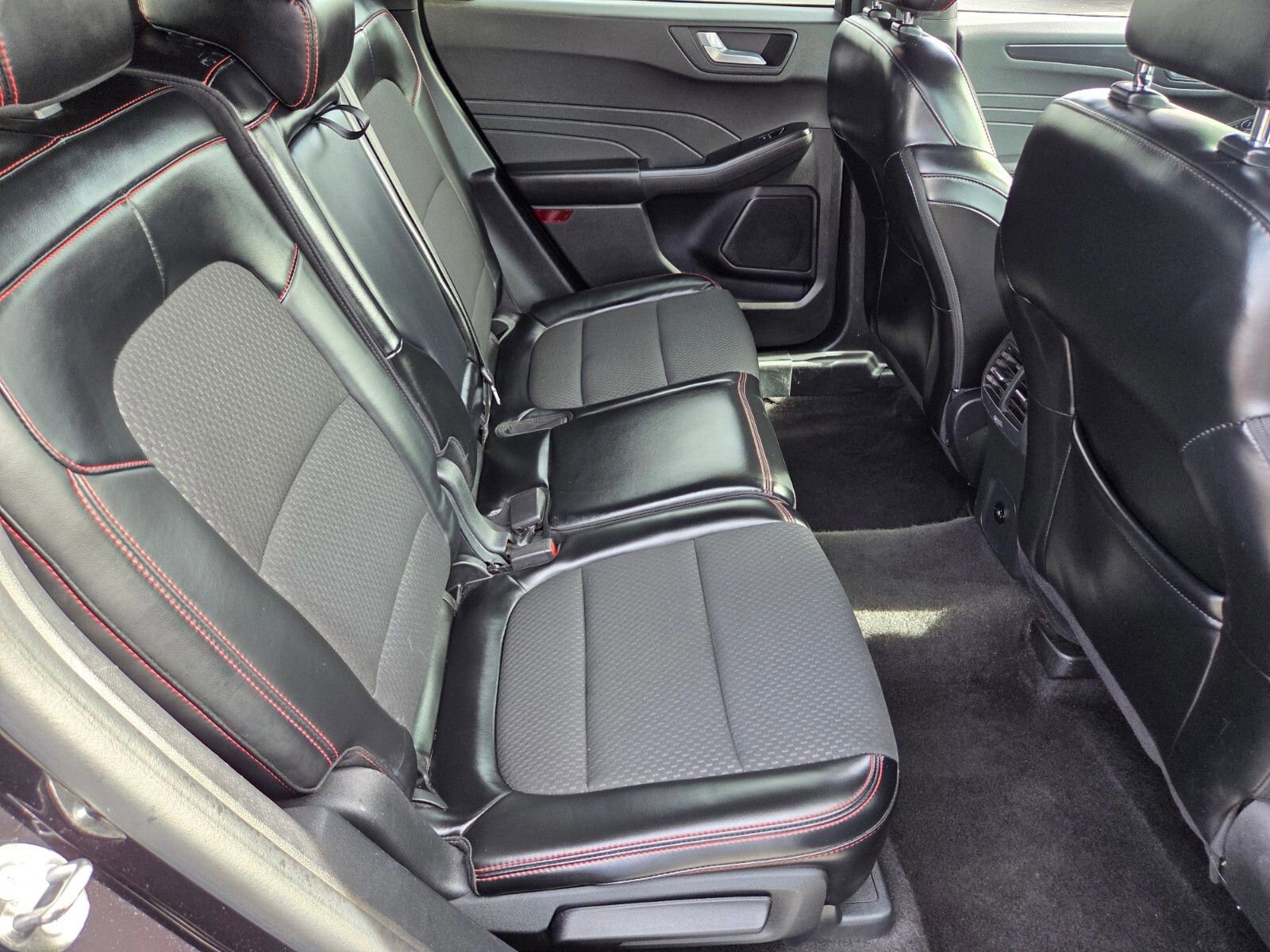 Certified 2024 Ford Escape ST-Line image 14