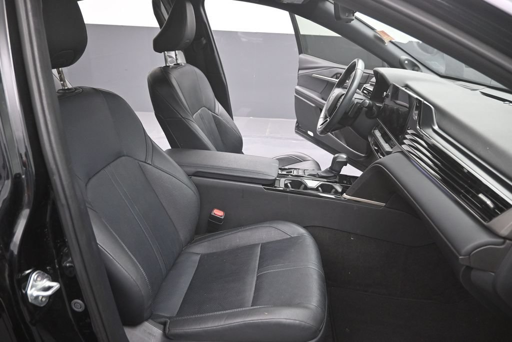 Used 2025 Toyota Camry XSE w/ Premium Package FWD image 14