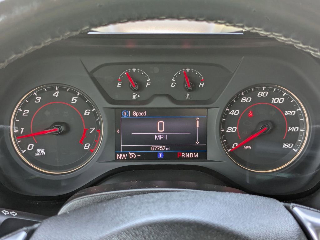 Used 2020 Chevrolet Camaro LT RWD image 13