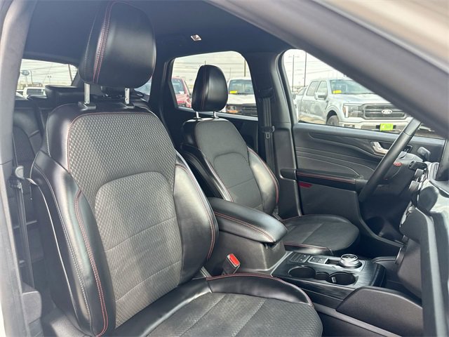 Certified 2023 Ford Escape ST-Line image 31