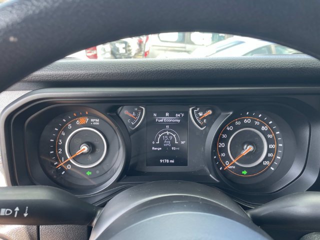 Used 2024 Jeep Wrangler Sport AWD/4WD image 38
