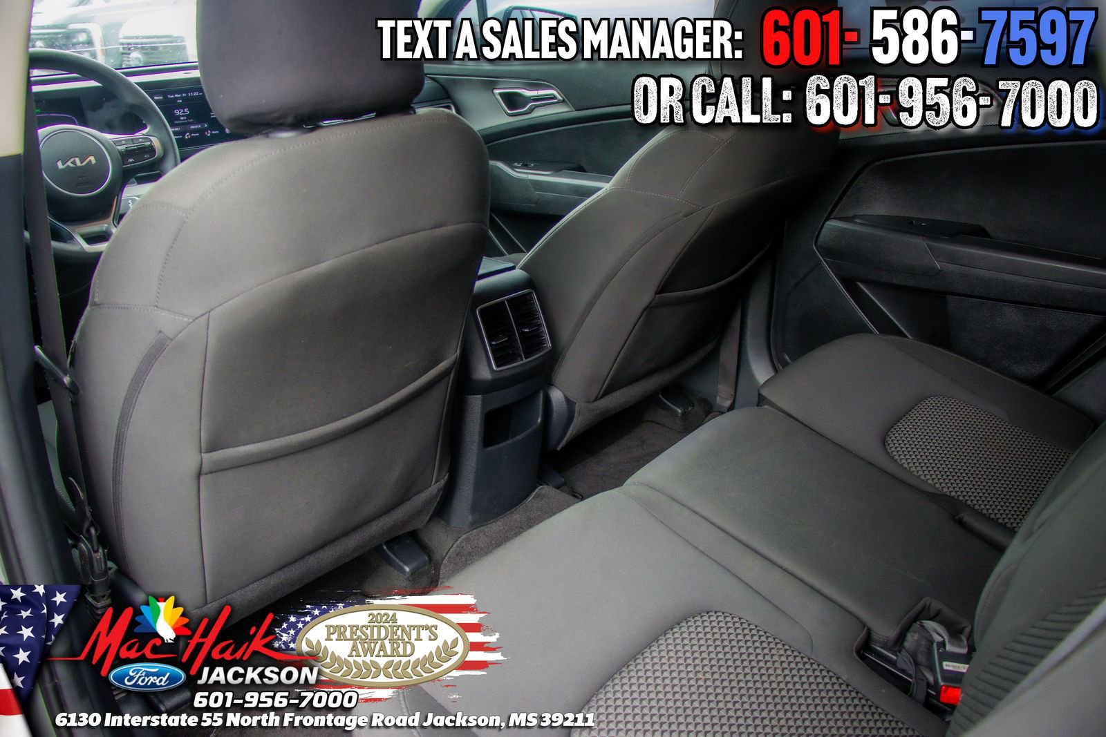 Used 2023 Kia Sportage LX image 11