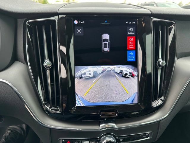 Used 2025 Volvo XC60 B5 Core AWD/4WD image 23