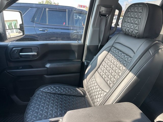 Used 2026 Chevrolet Silverado 2500 Custom w/ Custom Value Package AWD/4WD image 12