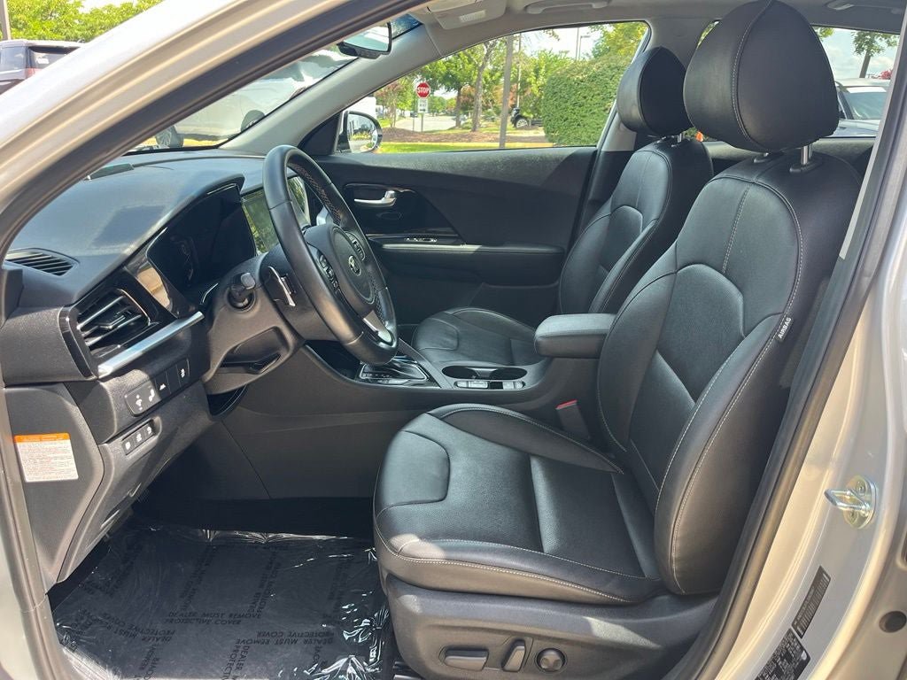 Used 2020 Kia Niro EX Premium FWD image 21