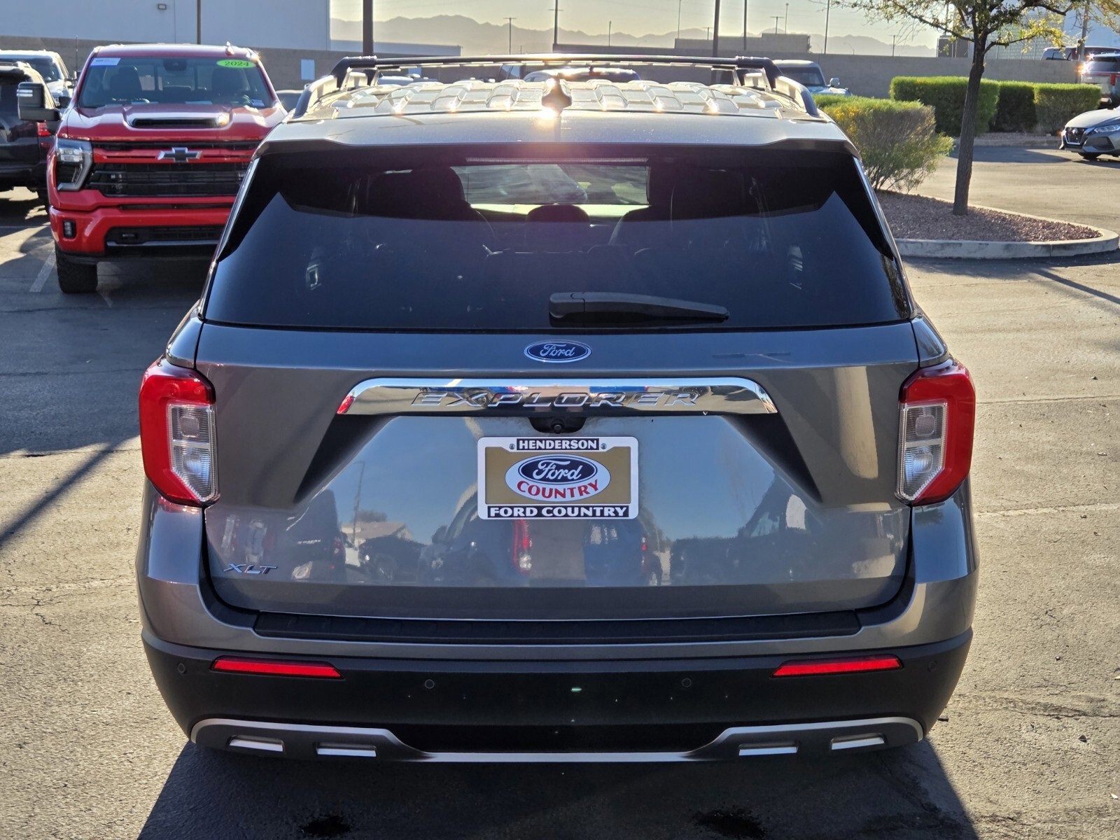 Certified 2022 Ford Explorer XLT w/ Equipment Group 202A image 4