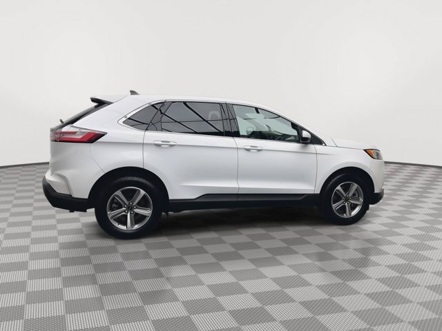 Certified 2024 Ford Edge SEL w/ Convenience Package AWD/4WD image 40