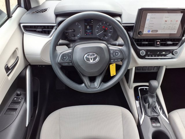 Used 2024 Toyota Corolla Cross L FWD image 5