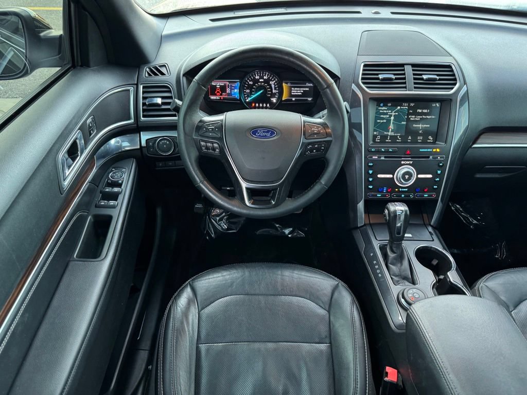 Certified 2018 Ford Explorer Limited w/ Equipment Group 301A AWD/4WD image 13
