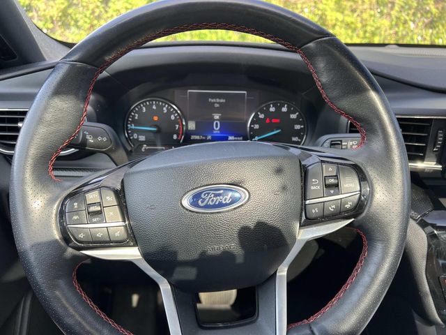 Certified 2024 Ford Explorer ST-Line w/ Class IV Trailer Tow Package AWD/4WD image 23