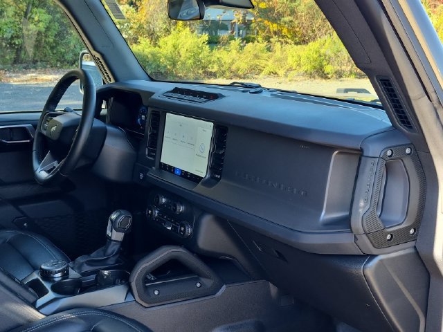 Certified 2025 Ford Bronco Badlands w/ Sasquatch Package AWD/4WD image 35