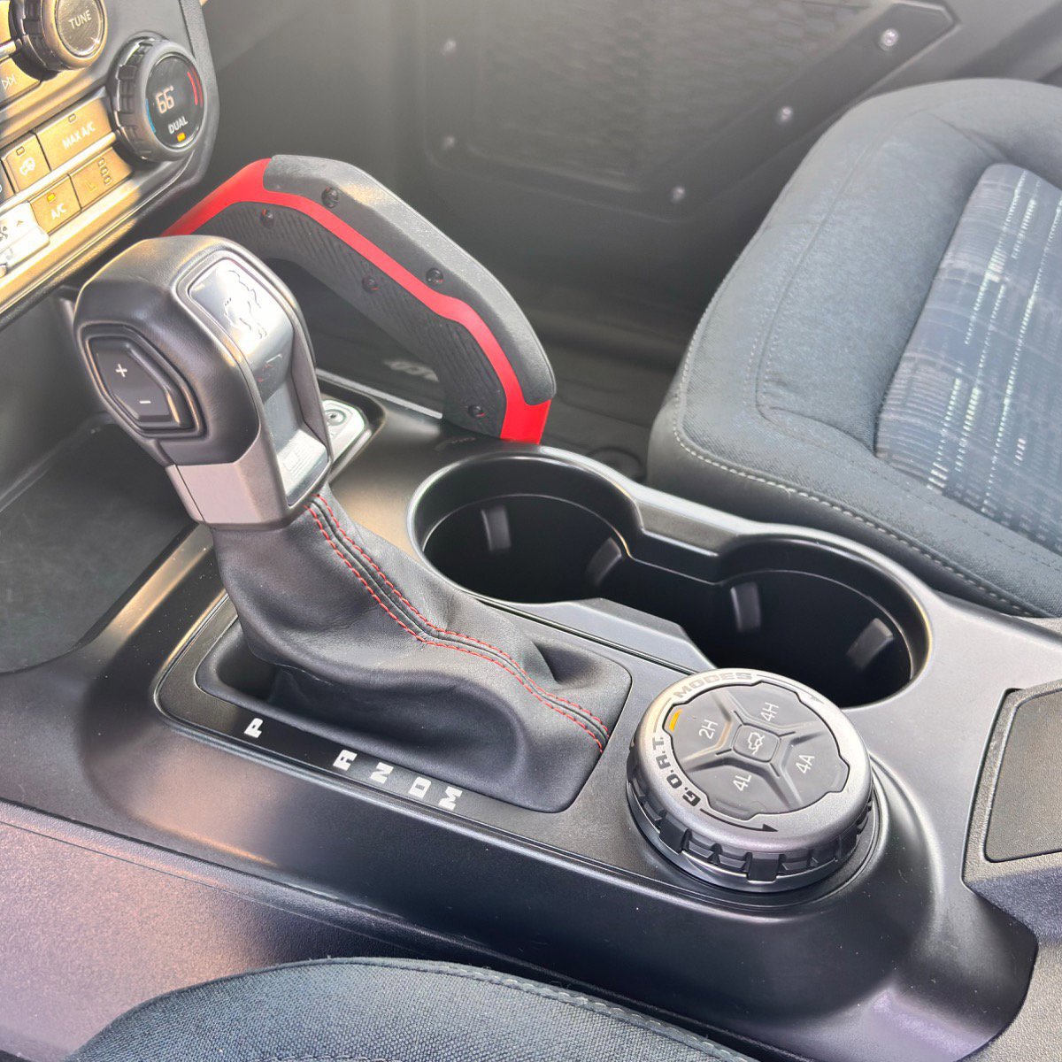 Certified 2024 Ford Bronco Heritage Edition image 41