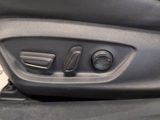 Used 2024 Toyota Camry SE AWD/4WD image 14