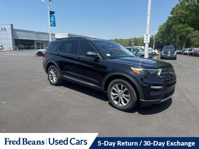 Certified 2021 Ford Explorer XLT w/ Equipment Group 202A