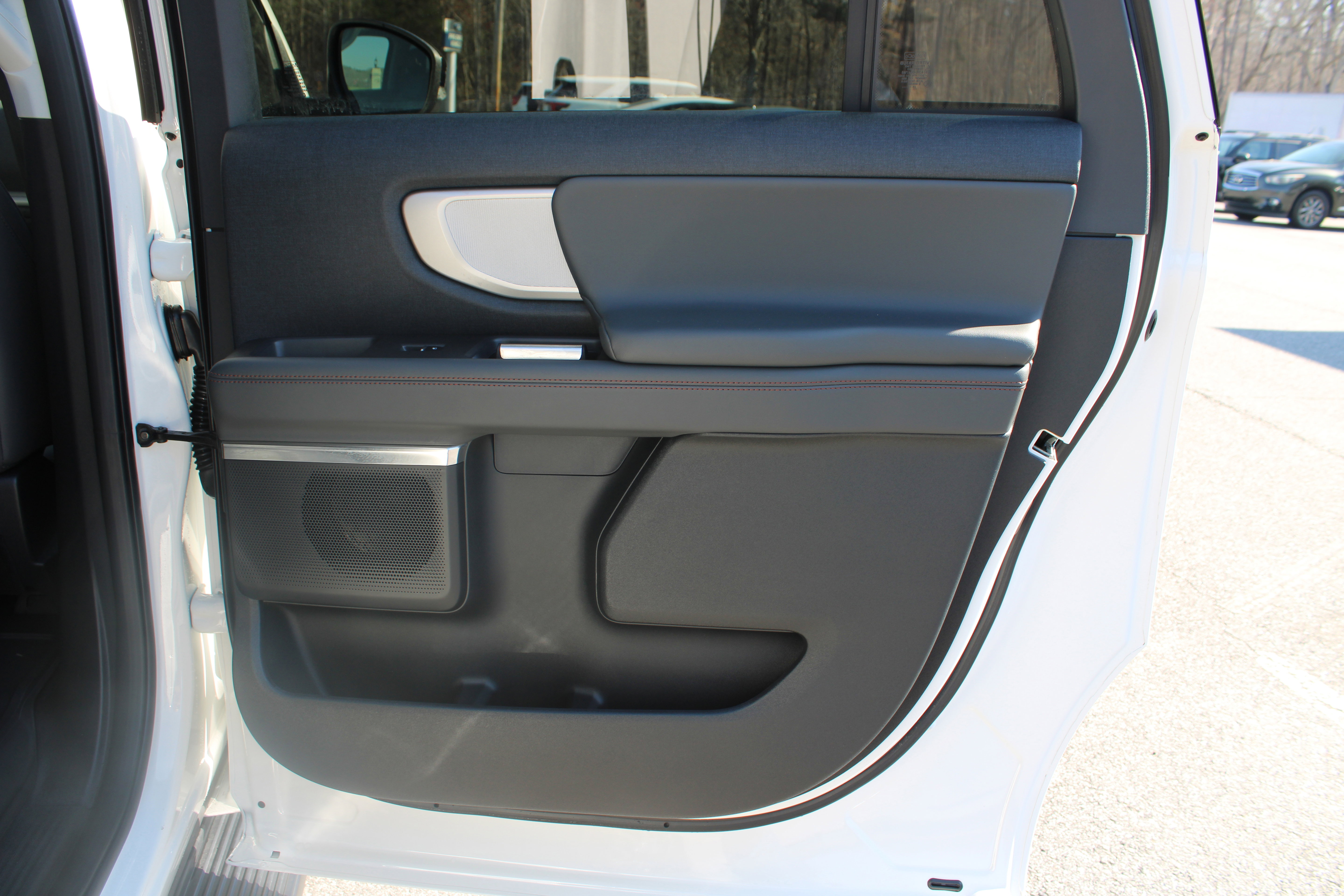 Certified 2025 Ford Expedition Max Active AWD/4WD image 15