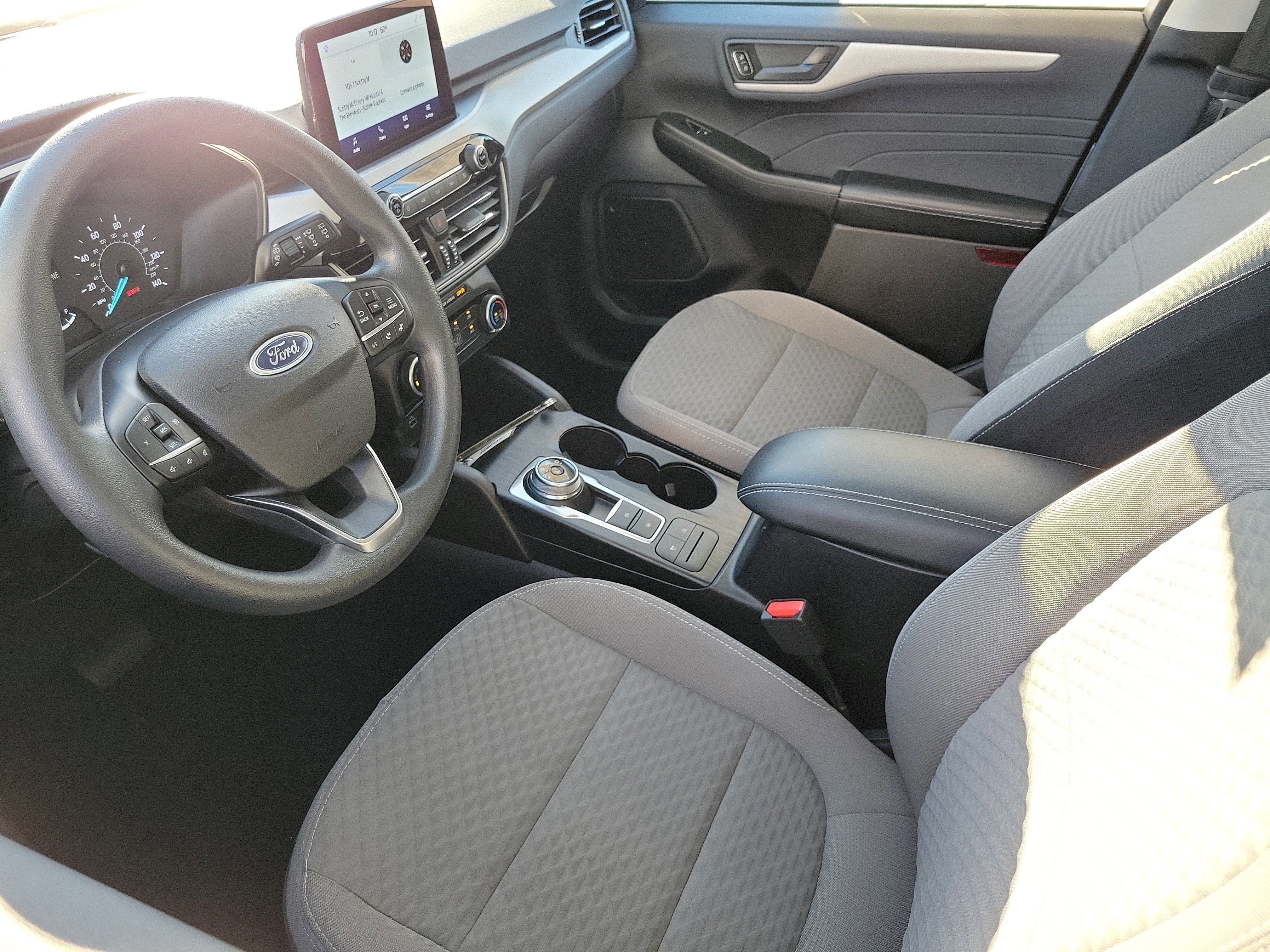 Certified 2022 Ford Escape SE image 4