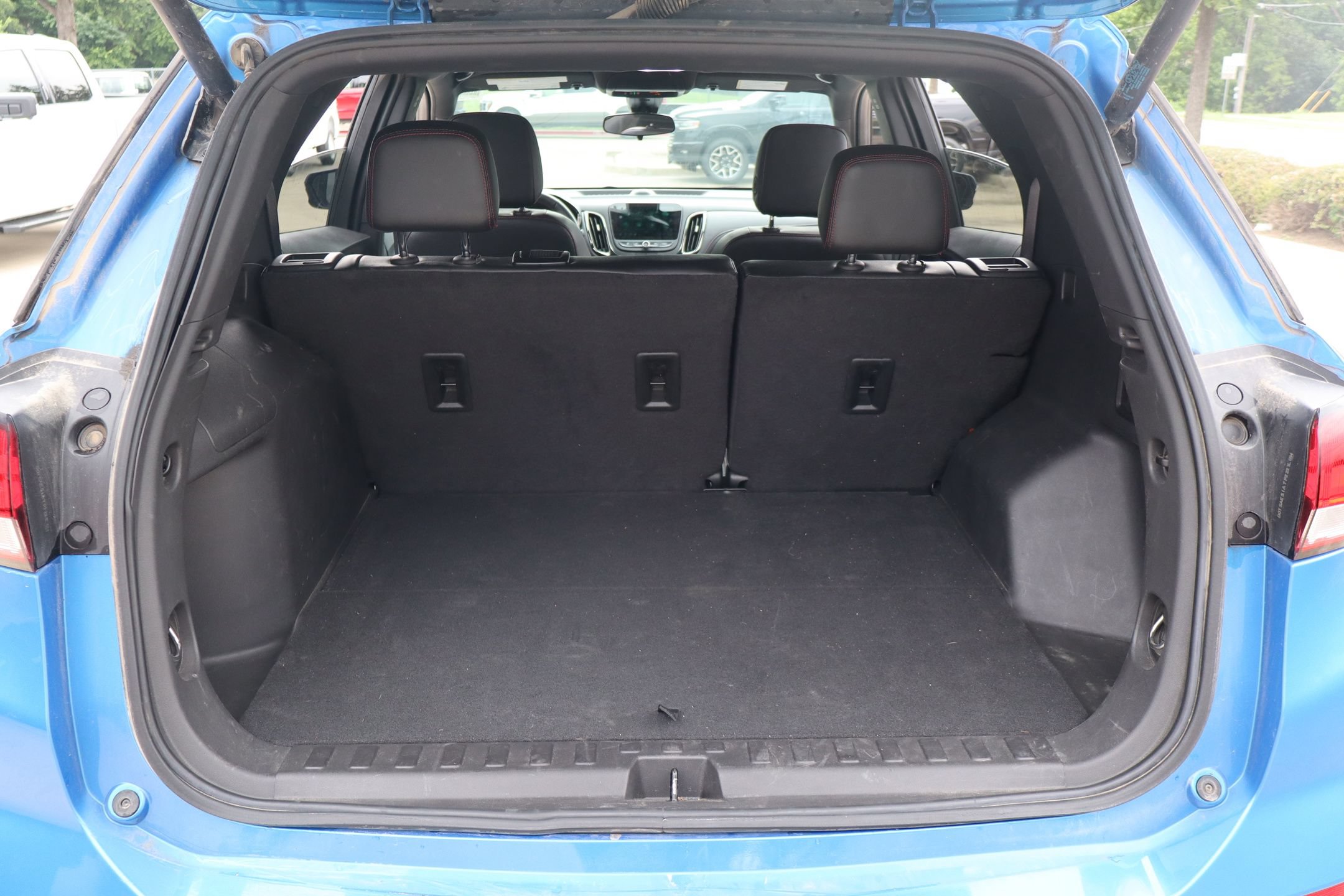 Used 2024 Chevrolet Equinox RS AWD/4WD image 25