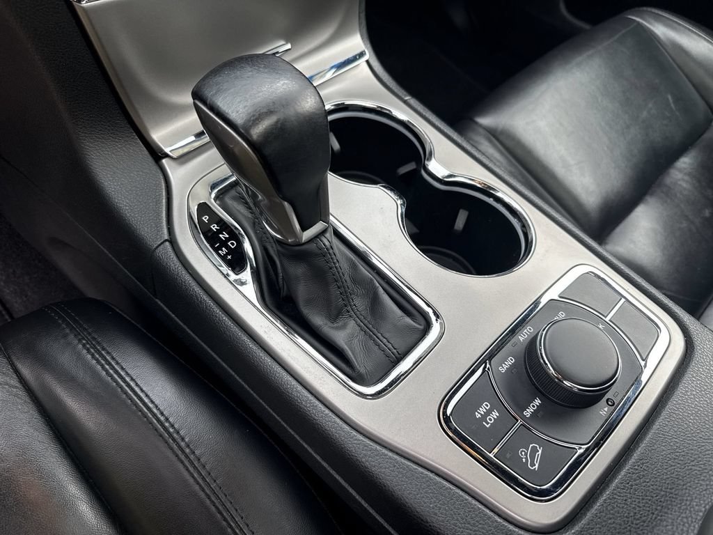 Used 2021 Jeep Grand Cherokee Limited w/ Premium Lighting Group AWD/4WD image 20