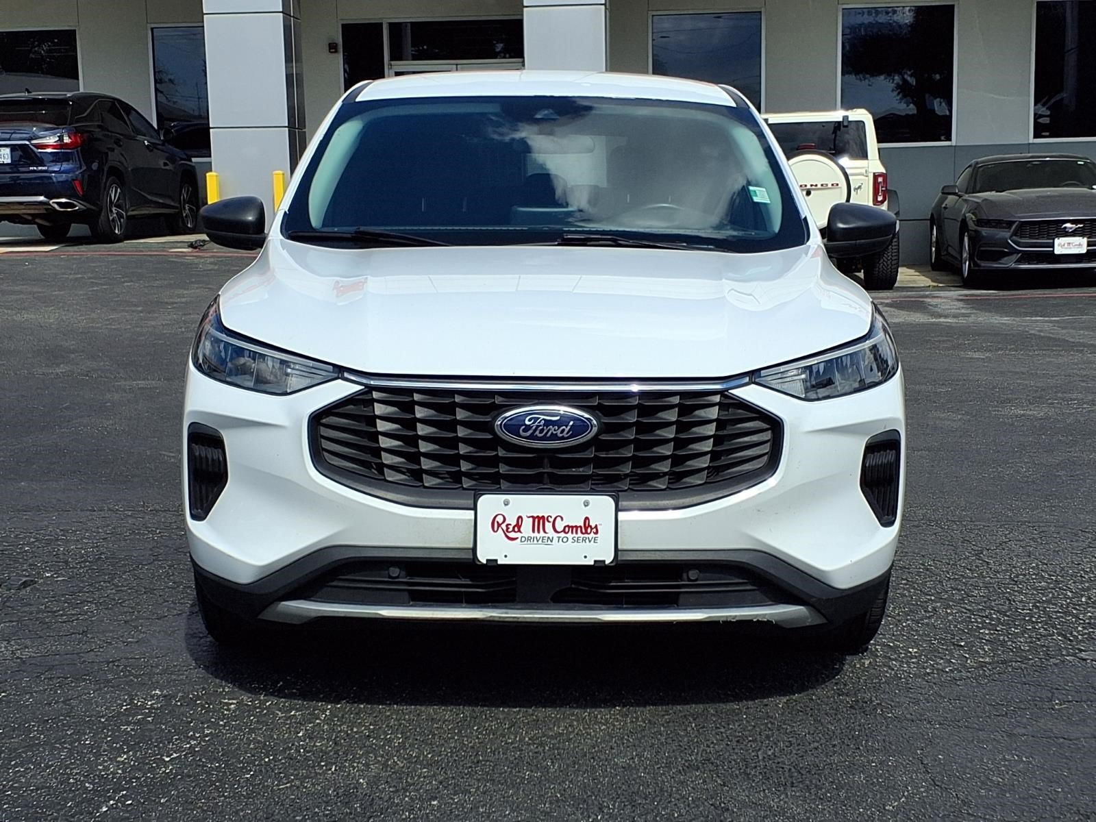 Certified 2023 Ford Escape Active FWD image 2