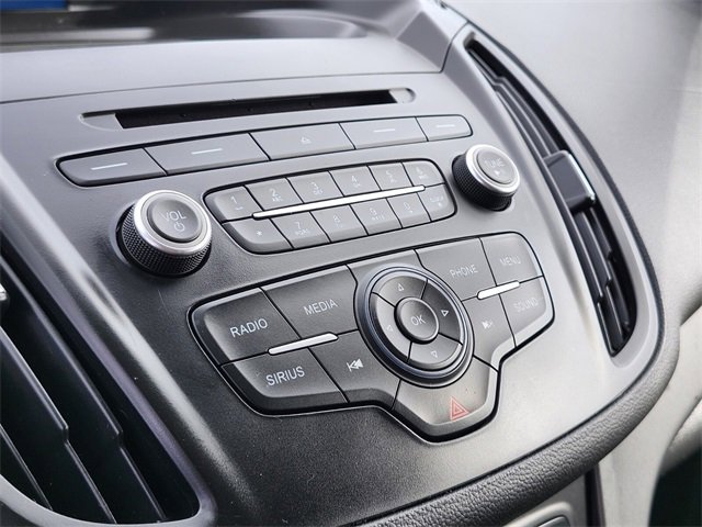 Certified 2017 Ford Escape SE image 24