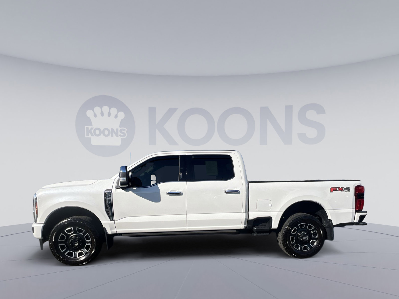 Certified 2024 Ford F250 Platinum w/ FX4 Off-Road Package AWD/4WD image 13