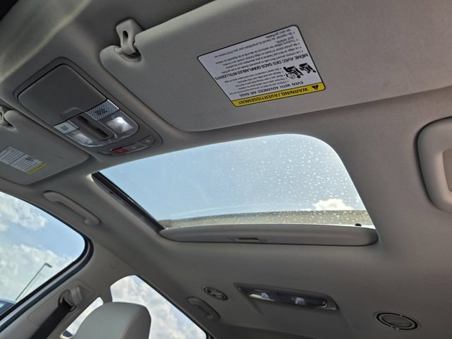 Used 2024 Kia Telluride S w/ S Sunroof Package FWD image 21