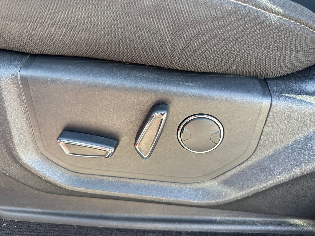 Certified 2018 Ford F150 XLT w/ Equipment Group 302A Luxury image 24