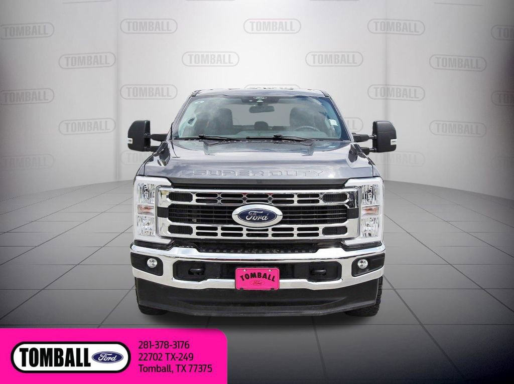 Certified 2025 Ford F250 XLT w/ FX4 Off-Road Package AWD/4WD image 2