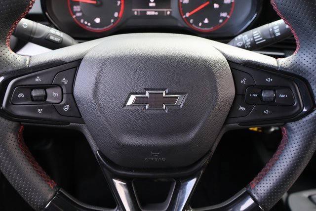 Used 2024 Chevrolet Trax RS image 31