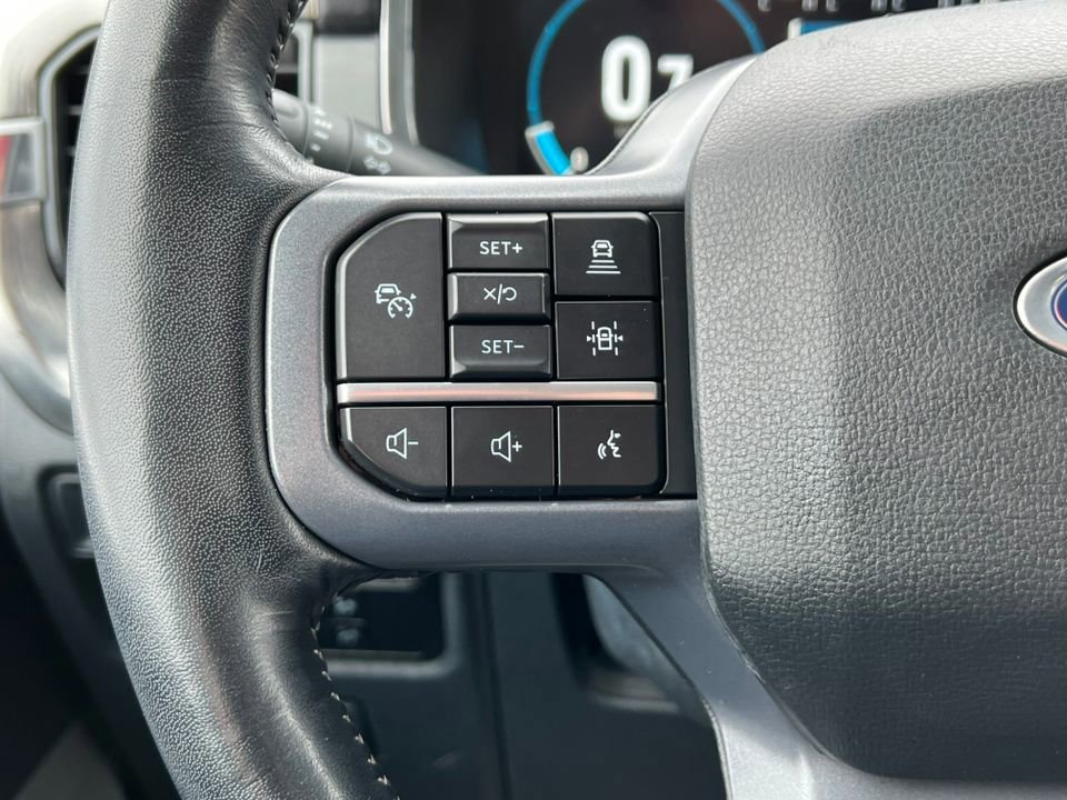 Certified 2023 Ford F150 Lariat w/ Equipment Group 502A High image 27