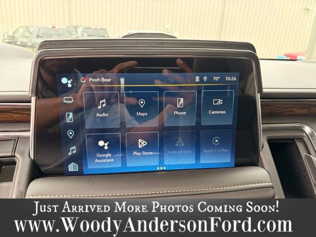 Used 2024 Chevrolet Tahoe Premier w/ Premium Package image 11