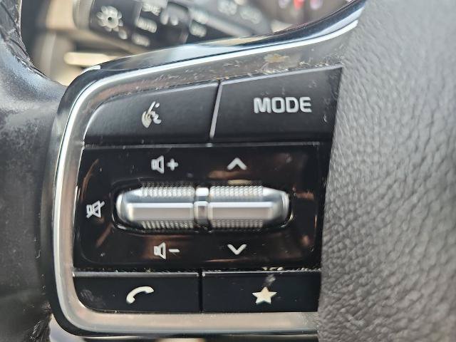 Used 2022 Kia Carnival SX FWD image 17