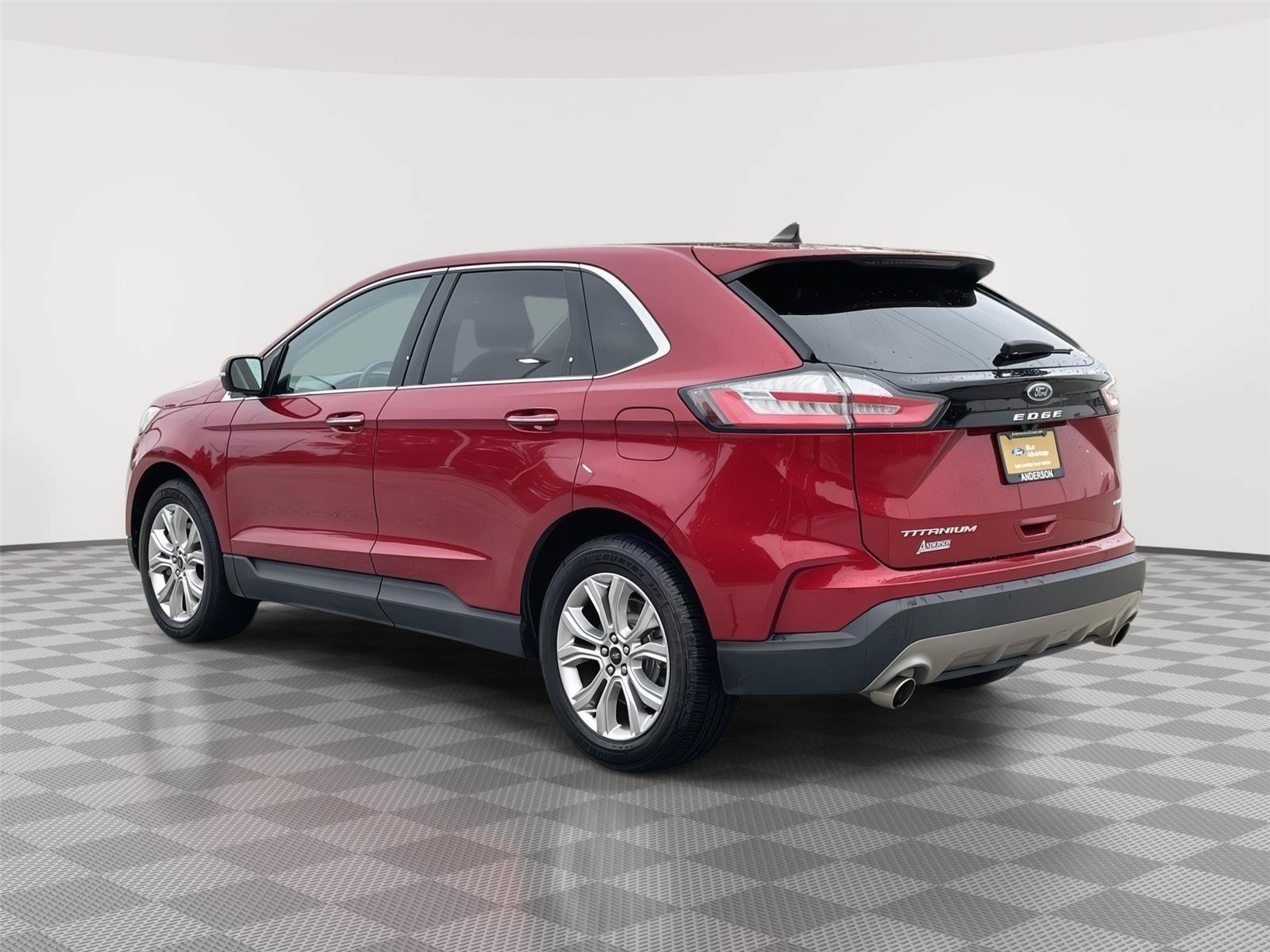 Certified 2024 Ford Edge Titanium AWD/4WD image 9
