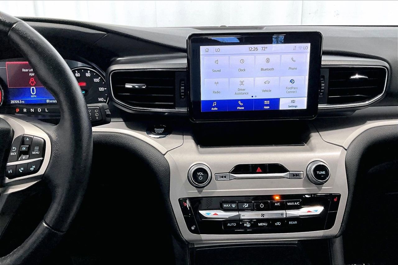 Certified 2023 Ford Explorer XLT w/ Equipment Group 202A image 9