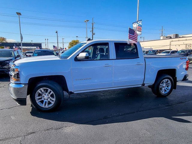 Used 2018 Chevrolet Silverado 1500 LT w/ All Star Edition image 3