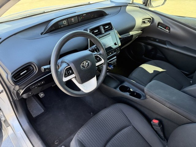 Used 2018 Toyota Prius Four image 11