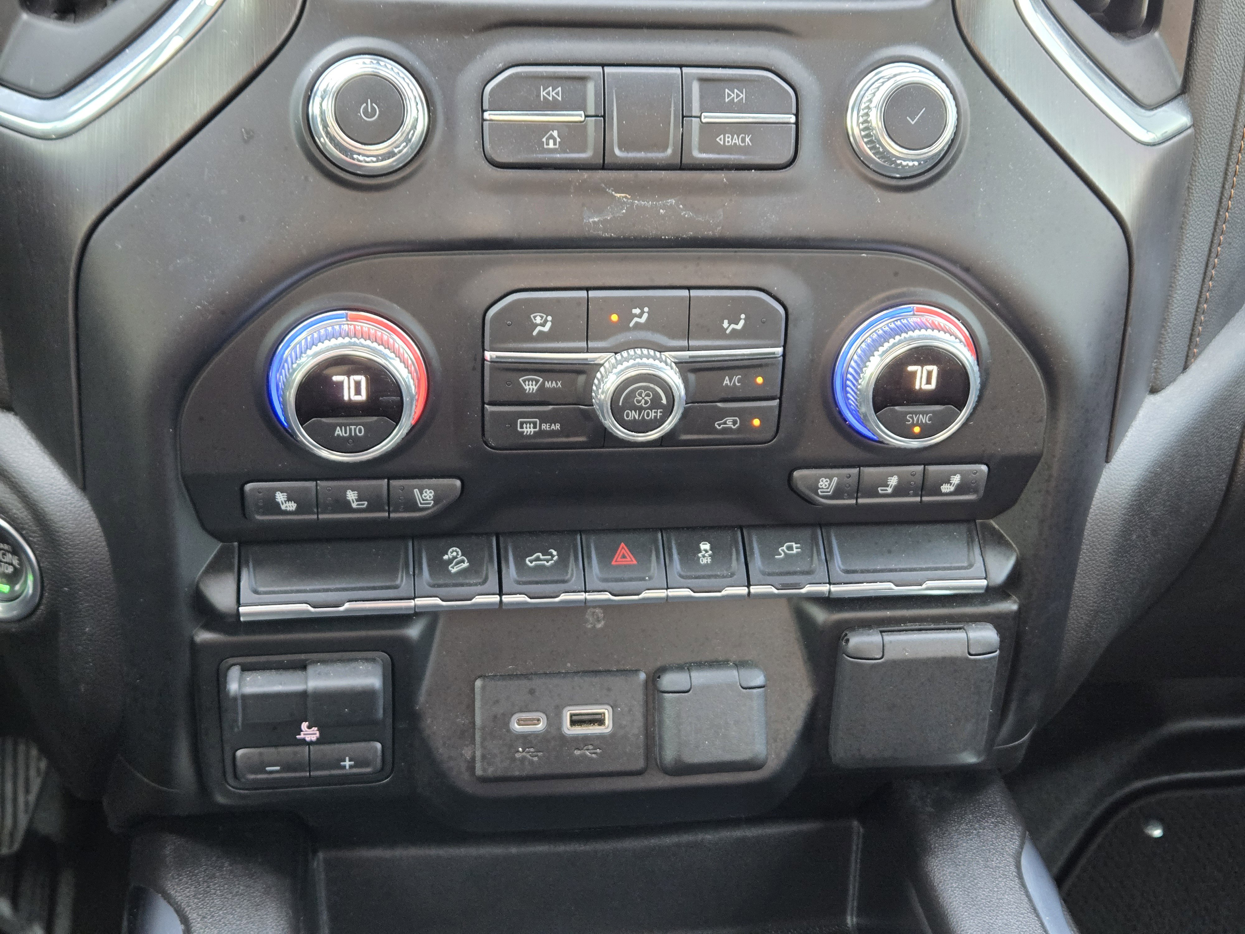 Used 2021 GMC Sierra 1500 AT4 AWD/4WD image 29