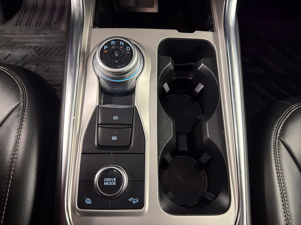 Certified 2022 Ford Explorer Limited w/ Limited Technology Package AWD/4WD image 17