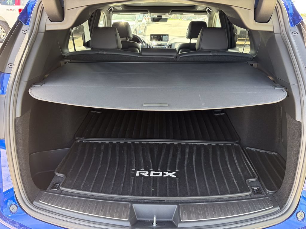 Used 2025 Acura RDX w/ Advance Package AWD/4WD image 16