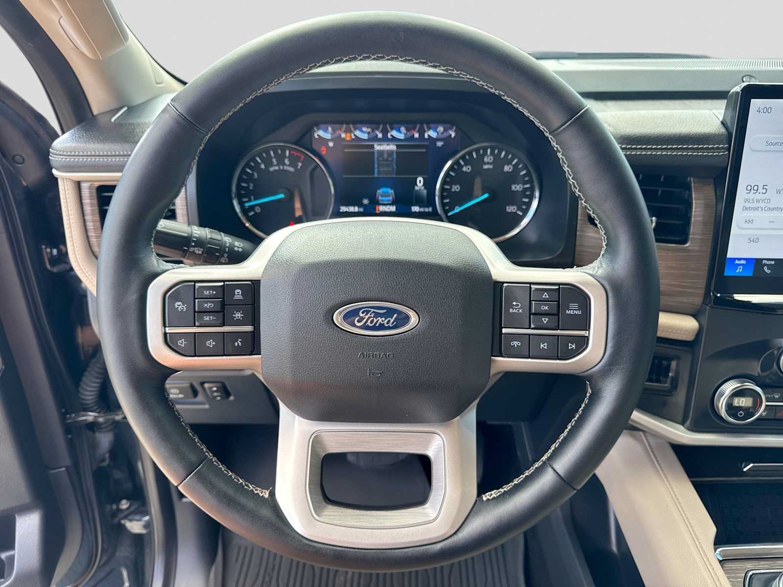 Certified 2022 Ford Expedition Max Limited RWD image 11