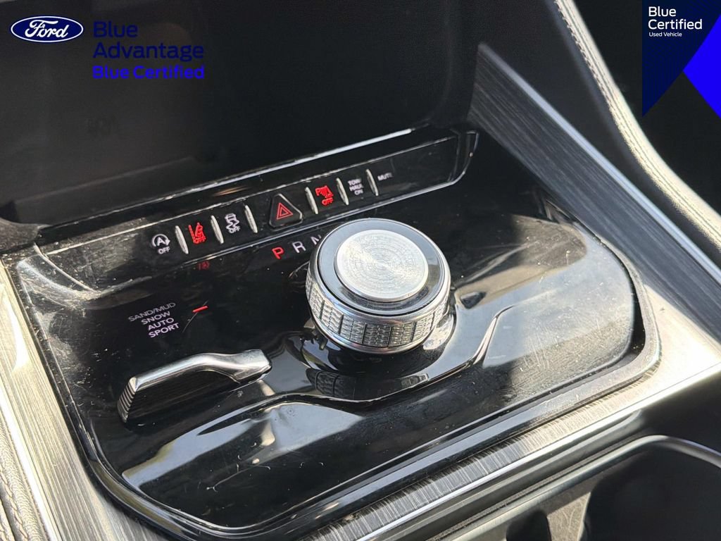 Used 2024 Jeep Wagoneer Series II w/ Flexible Seating Group AWD/4WD image 29