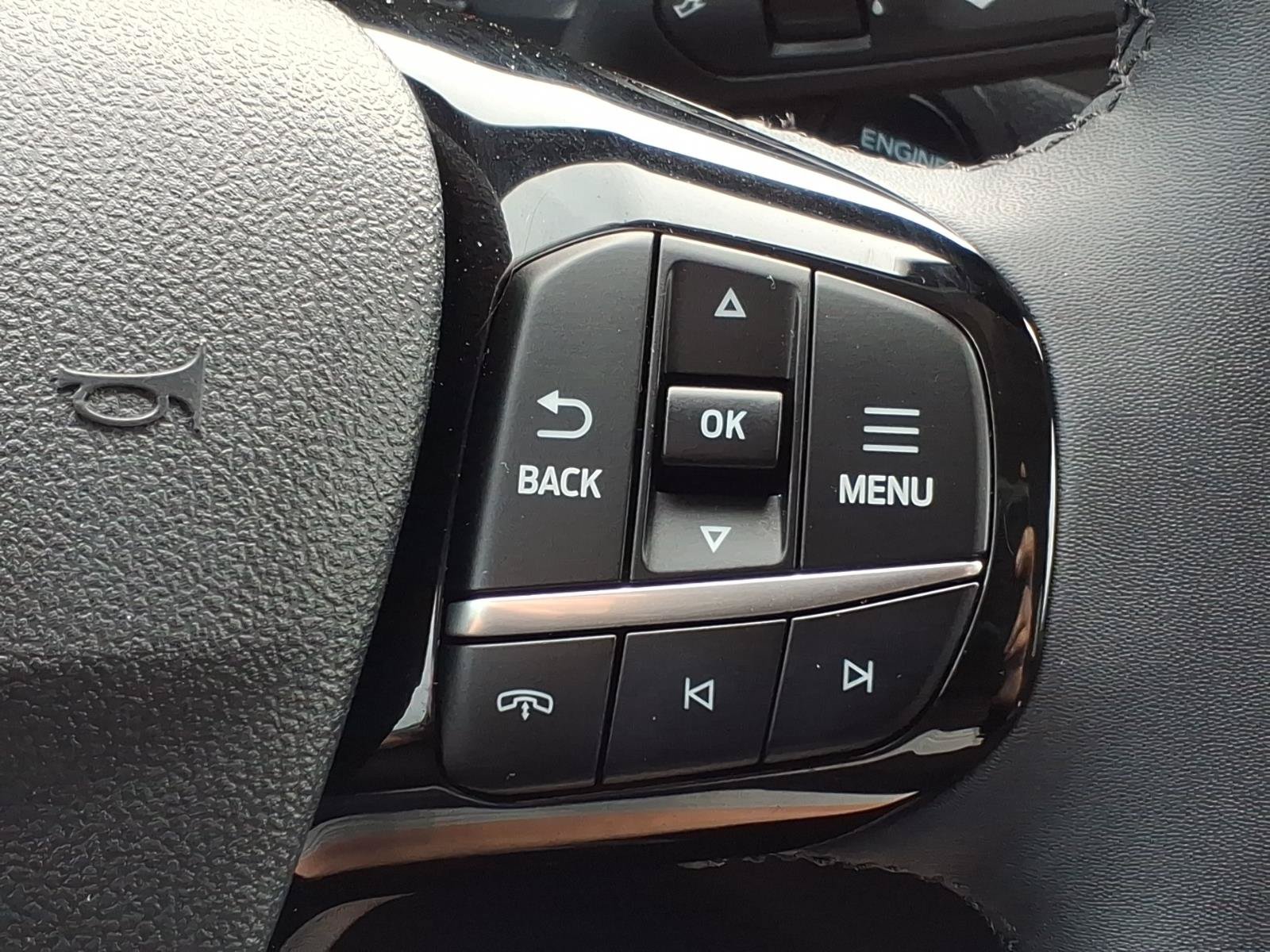 Certified 2023 Ford Escape Active AWD/4WD image 26