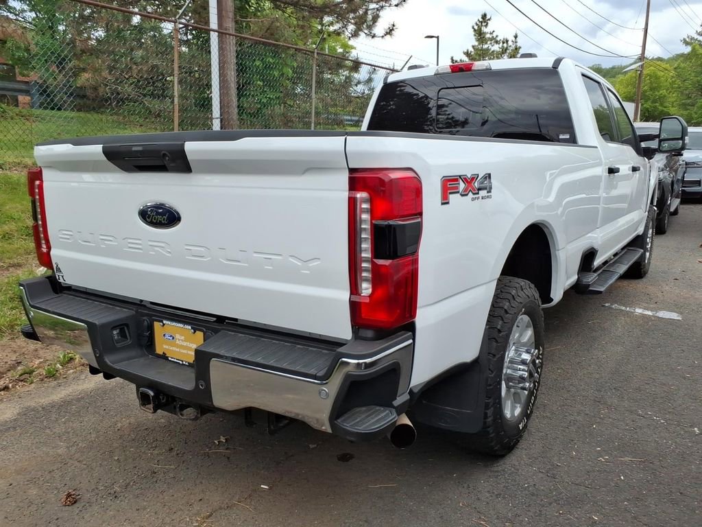 Certified 2023 Ford F350 XLT w/ 360-Degree Camera Package AWD/4WD image 6