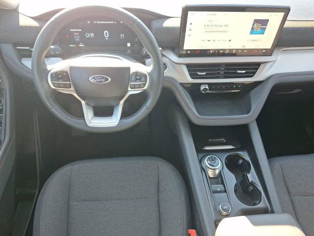 Certified 2025 Ford Explorer Active AWD/4WD image 23