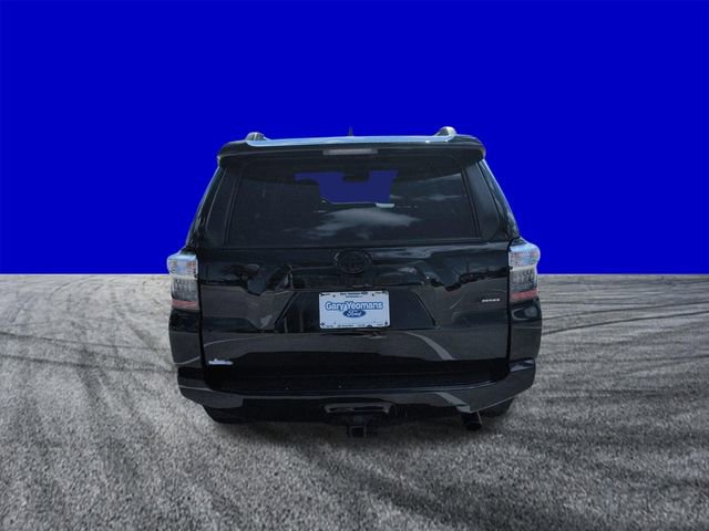 Used 2022 Toyota 4Runner SR5 Premium w/ Moonroof Package RWD image 5