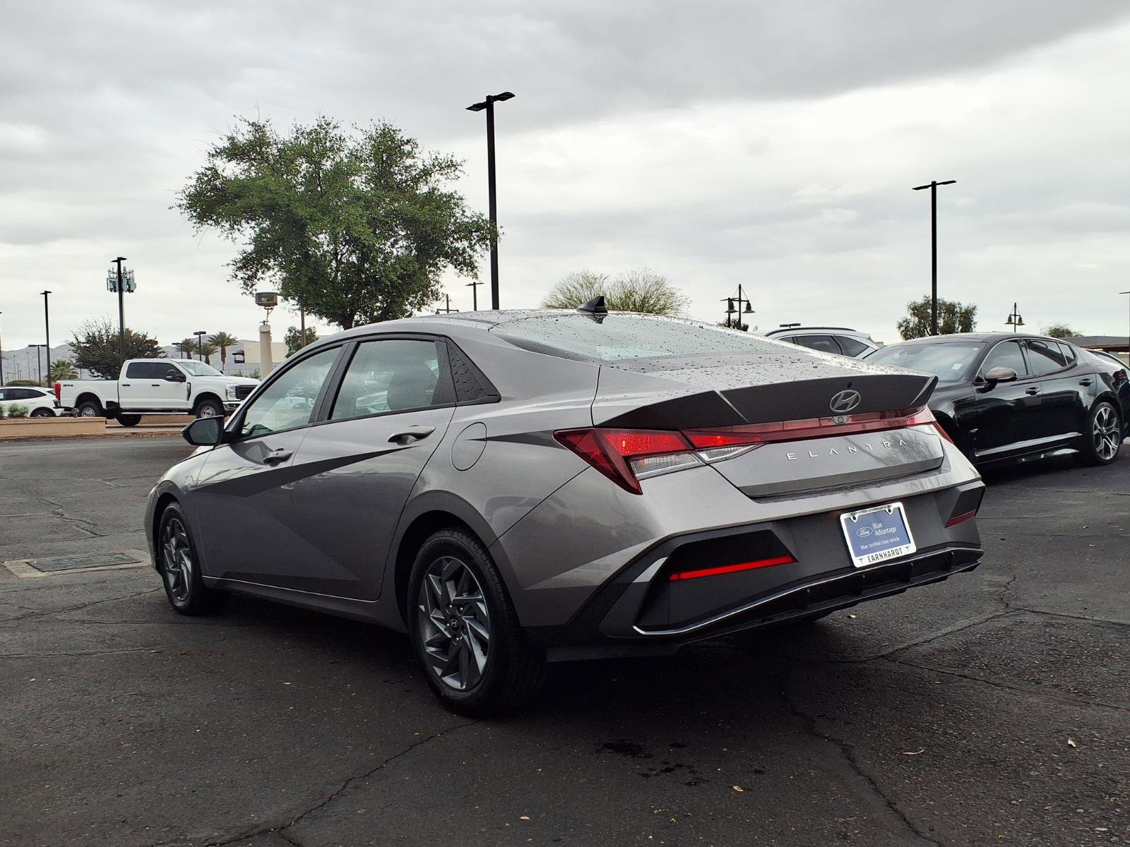 Used 2024 Hyundai Elantra SEL image 5